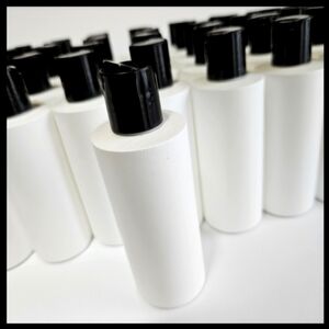*100 White Plastic 4oz Cylinder Bottles with Black Flip Top Lids, NEW!
